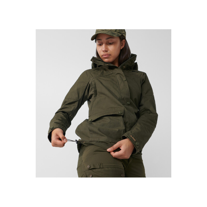 Fjällräven Skogshybridjacka W, 633 mörk oliv, L